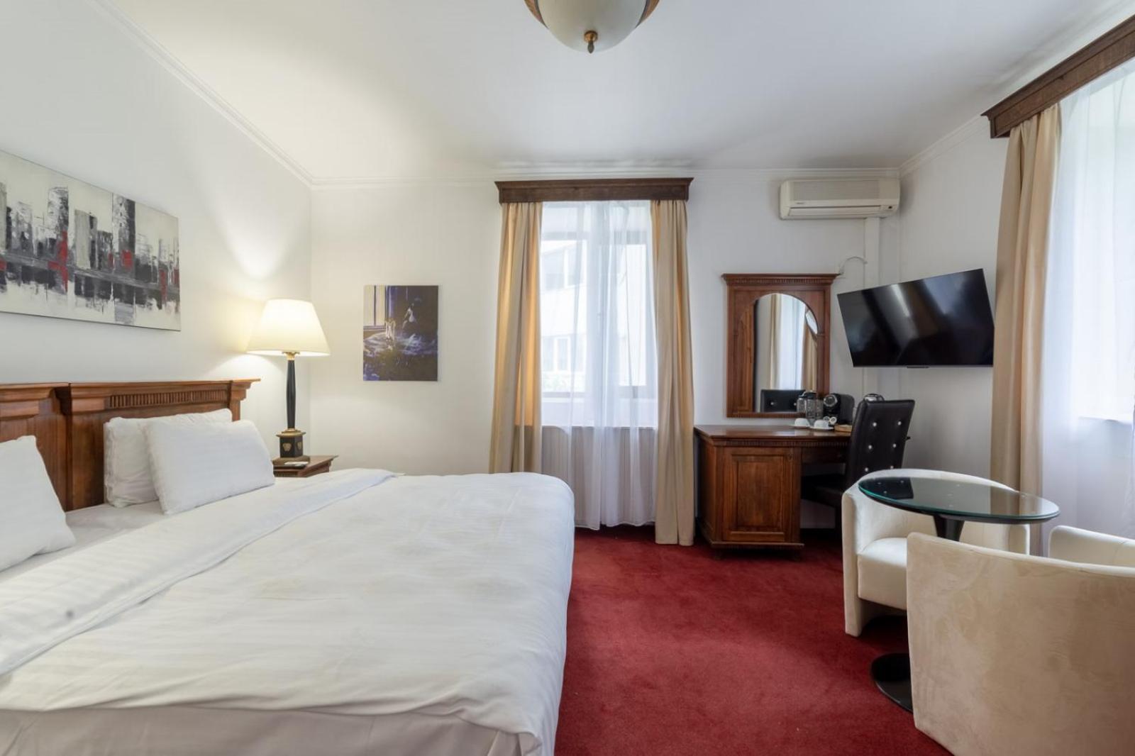 Arc De Triomphe By Citybookings Bucharest